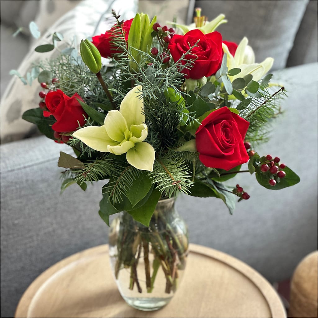 Glittering Lights Bouquet – Joyce Florist Of Dallas Inc, Dallas TX