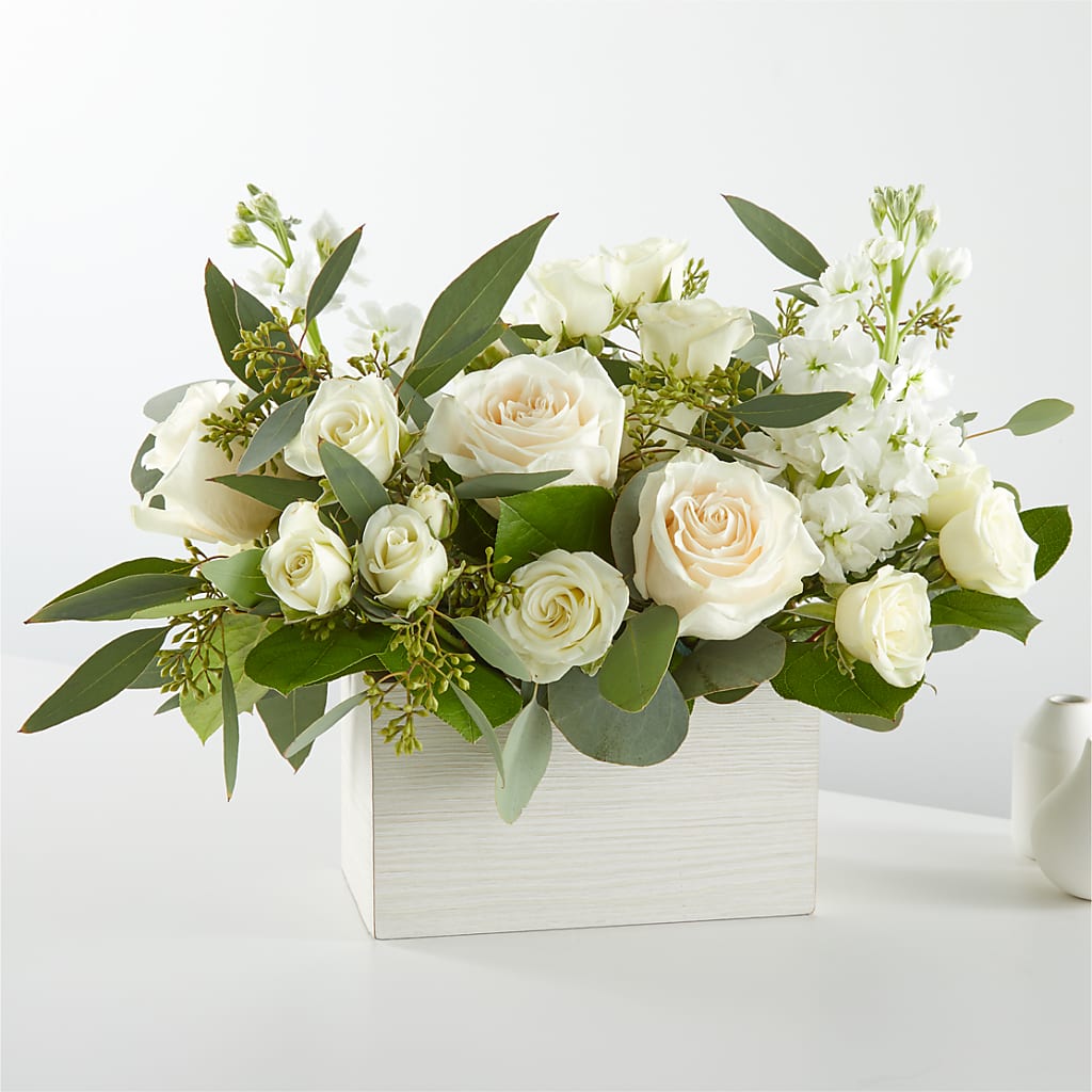 Fresh Linen Box Bouquet –  Joyce Florist Of Dallas Inc, Dallas TX