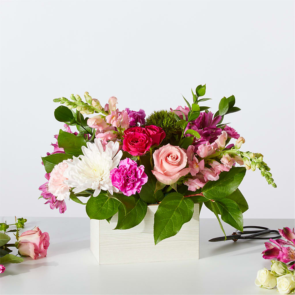 Sweetberry Box – A Florist Original –  Joyce Florist Of Dallas Inc, Dallas TX