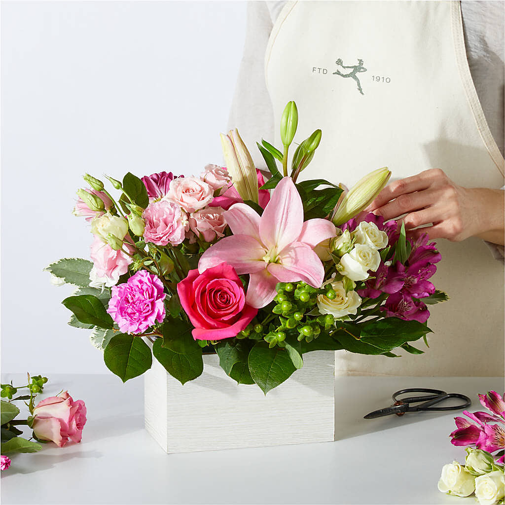 Sweetberry Box – A Florist Original –  Joyce Florist Of Dallas Inc, Dallas TX