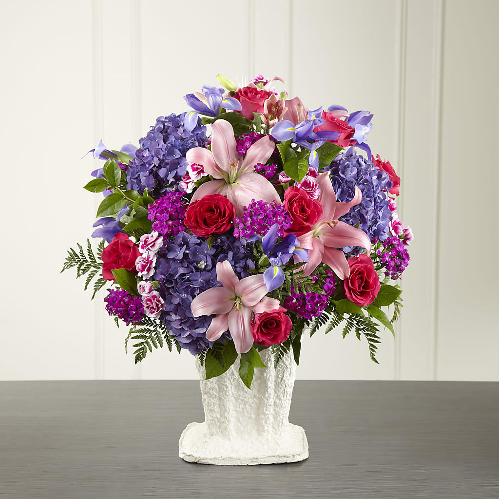 We Fondly Remember Arrangement –  Joyce Florist Of Dallas Inc, Dallas TX