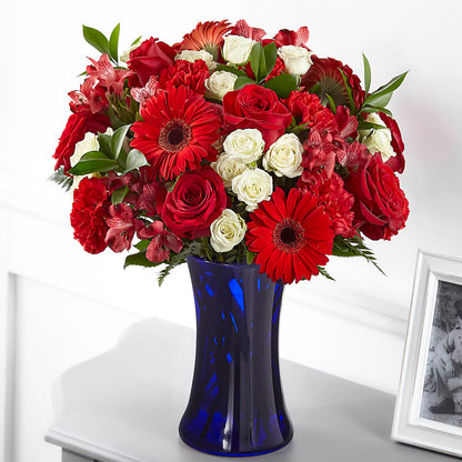 Hearts Embrace Bouquet –  Joyce Florist Of Dallas Inc, Dallas TX