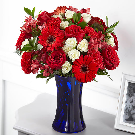 Hearts Embrace Bouquet –  Joyce Florist Of Dallas Inc, Dallas TX