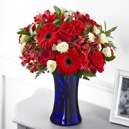 Hearts Embrace Bouquet –  Joyce Florist Of Dallas Inc, Dallas TX