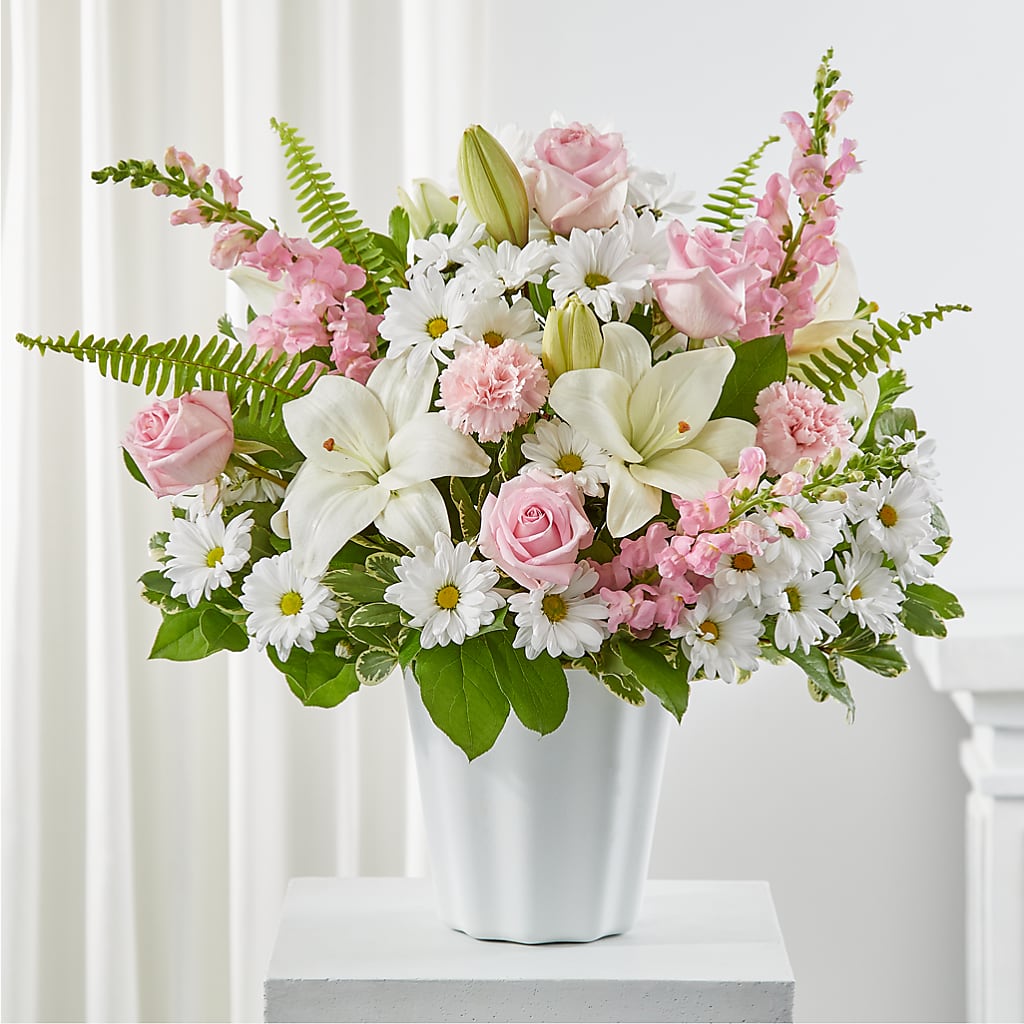 Soft Touch Tabletop Basket –  Joyce Florist Of Dallas Inc, Dallas TX