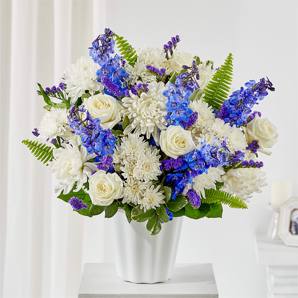 Hold Dear Tabletop Basket –  Joyce Florist Of Dallas Inc, Dallas TX