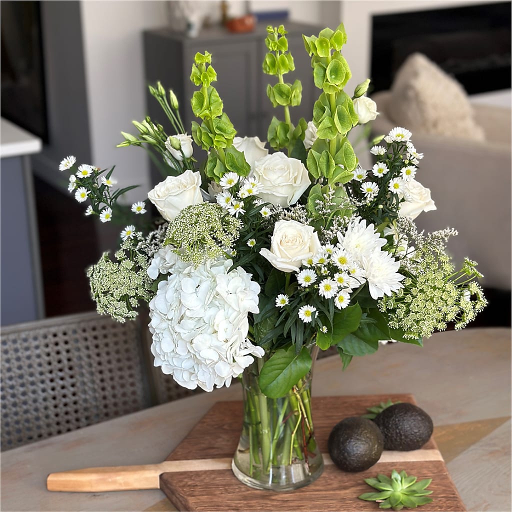Classic Ivory – A Florist Original –  Joyce Florist Of Dallas Inc, Dallas TX