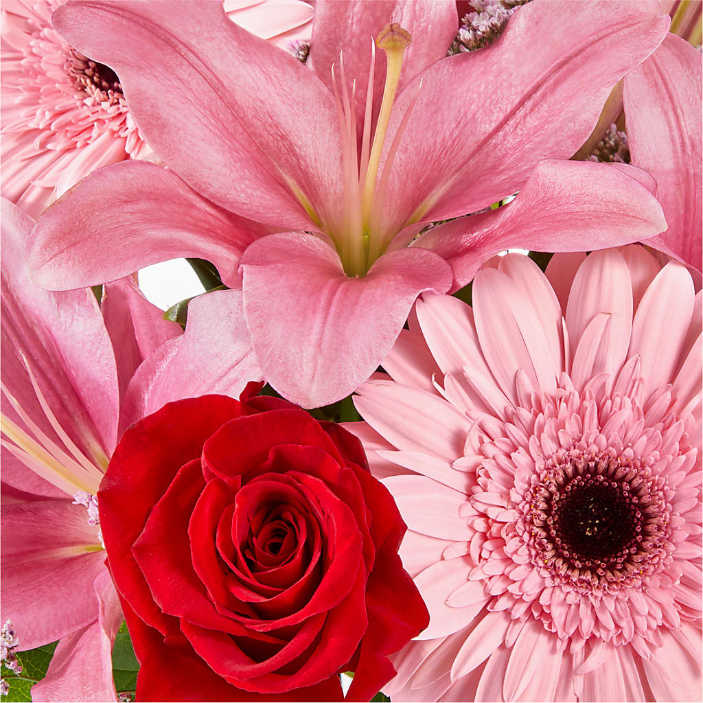 Lots of Love Bouquet –  Joyce Florist Of Dallas Inc, Dallas TX
