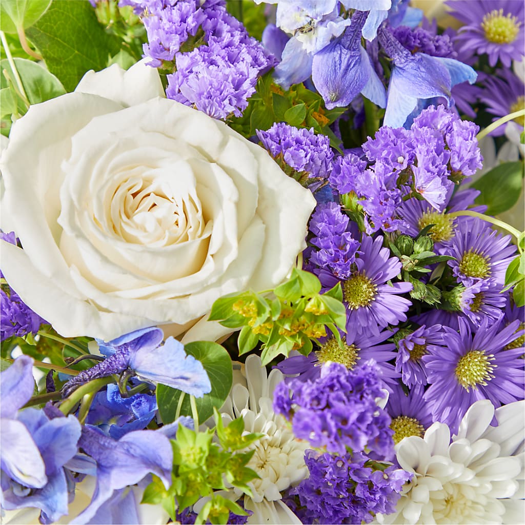 Genuine Gestures Bouquet –  Joyce Florist Of Dallas Inc, Dallas TX