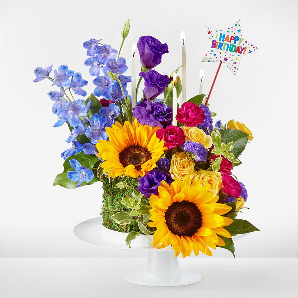 Star of the Day Floral Cake –  Joyce Florist Of Dallas Inc, Dallas TX