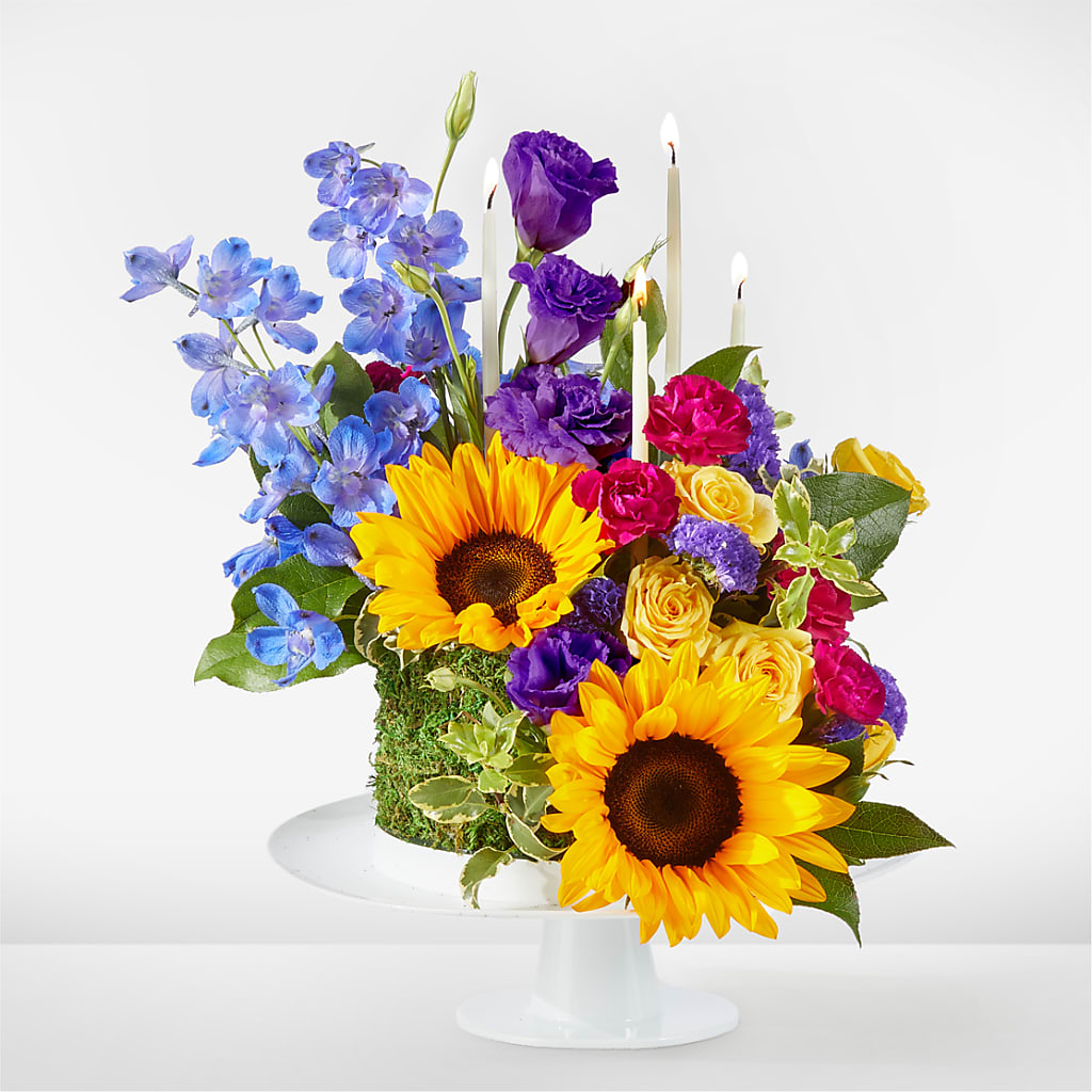 Star of the Day Floral Cake –  Joyce Florist Of Dallas Inc, Dallas TX