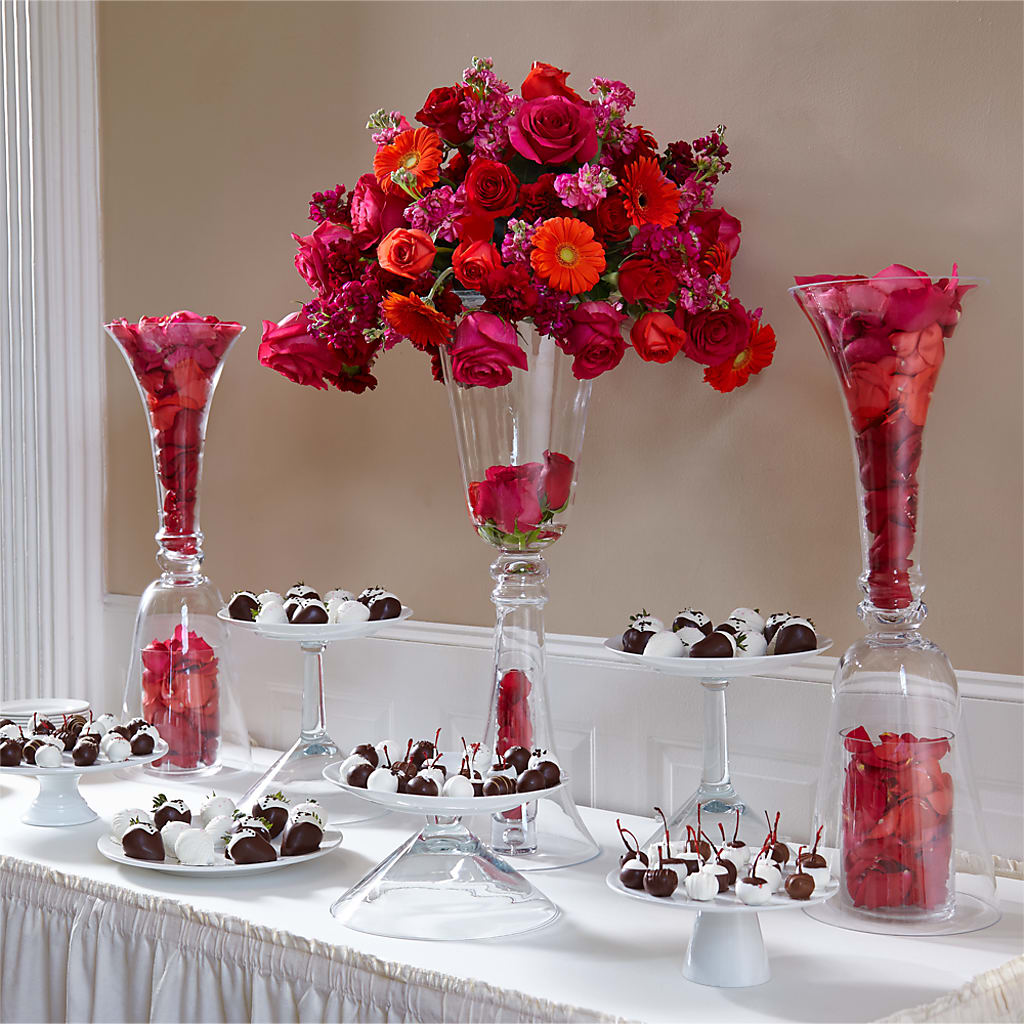 Life's Sweetness Centerpiece –  Joyce Florist Of Dallas Inc, Dallas TX