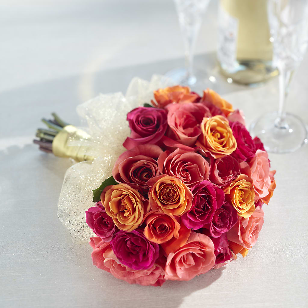 Sweet Roses Bouquet –  Joyce Florist Of Dallas Inc, Dallas TX
